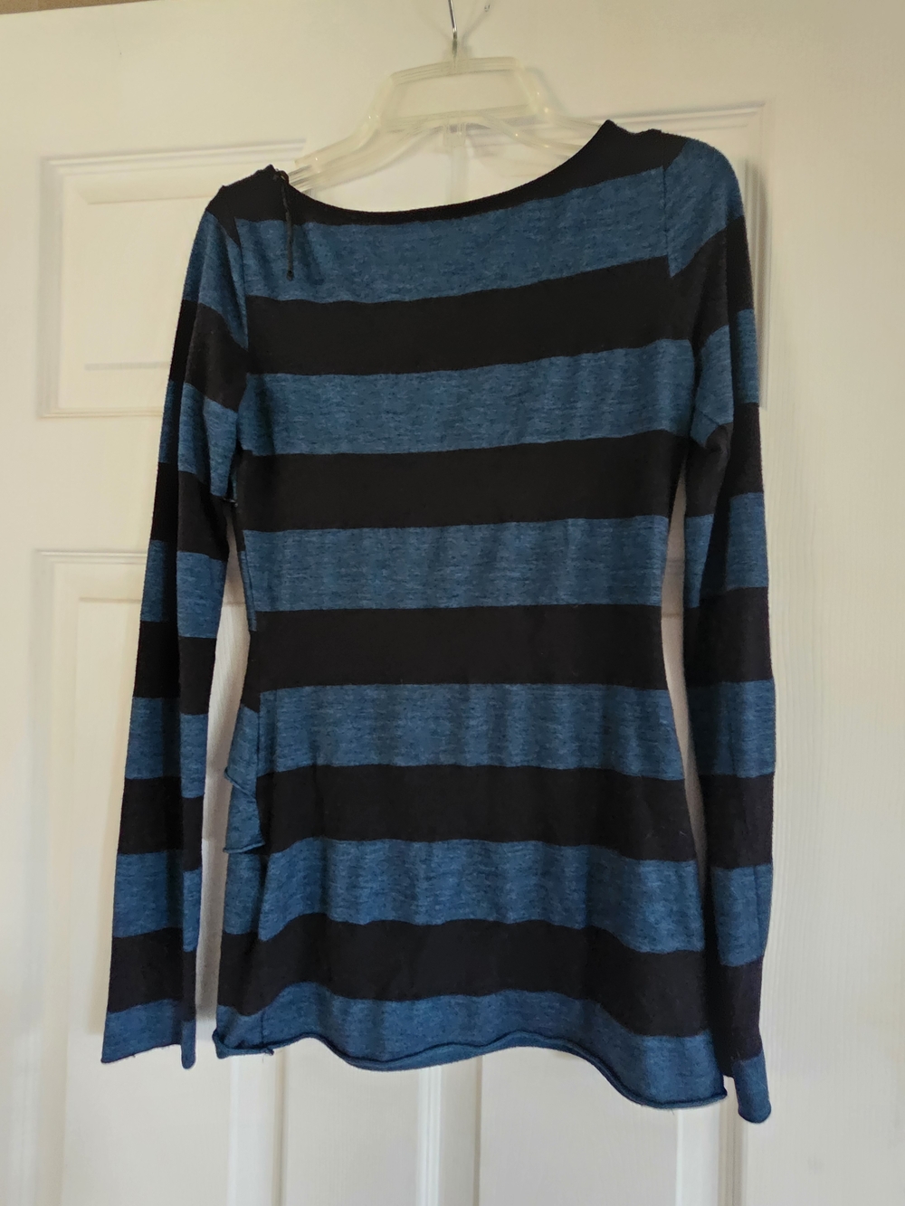 Venus Blue and Black Striped Long Sleeve Top SMALL - Picture 3 of 3